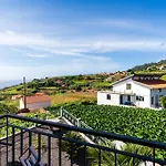 Casa Fontes * Canhas