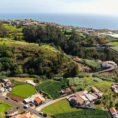 Casa Fontes * Canhas